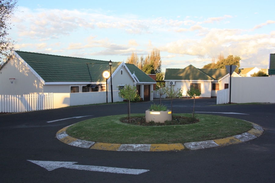 2 Bedroom Property for Sale in Hillside Free State